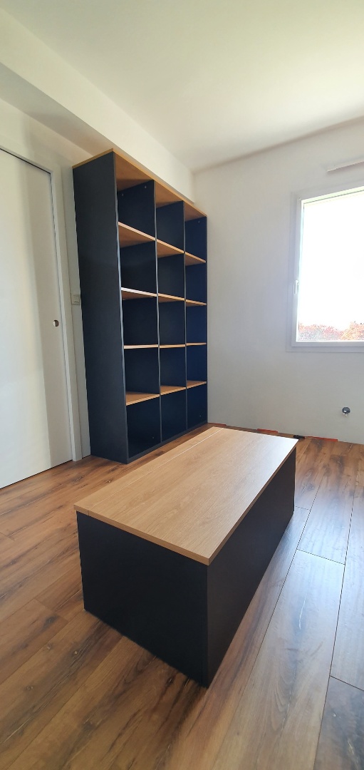 Blin Menuiserie Table Resine AMENAGEMENT INT (8) 155
